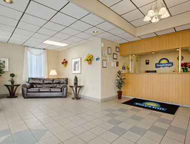Days Inn By Wyndham Southington Luaran gambar